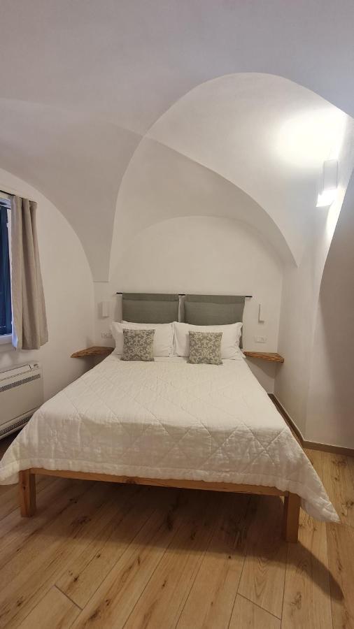 Federico II - Rooms And Breakfast Borgio Verezzi Exteriér fotografie